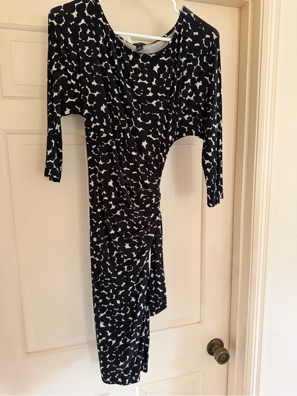 Ann Taylor Black and White Long Sleeve Ruched Sheath Dress